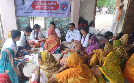 पंढरपूर वारीत शरद आयुर्वेद मेडिकल कॉलेजची मोफत वैद्यकीय सेवा
